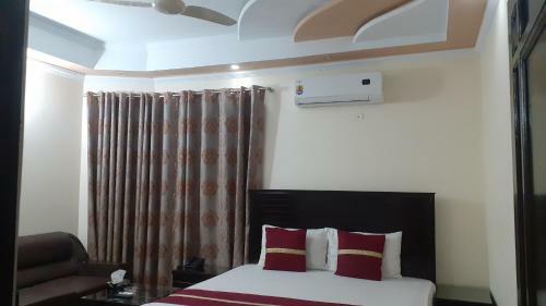 Pak Inn Hotel