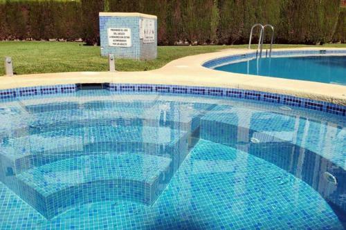 Lovely Apartment Denia, Piscina, Jacuzzi, P�del, Parking