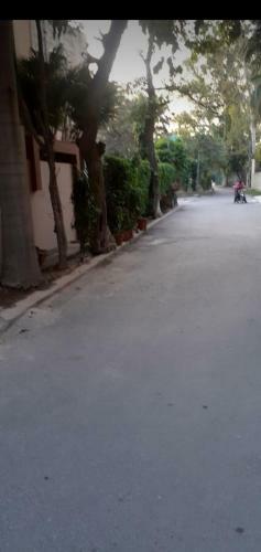 Bed & Breakfast Versa Apartment And Lodges Gulberg3 Lahore