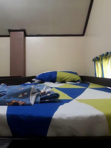 Hostal R D J Homestay