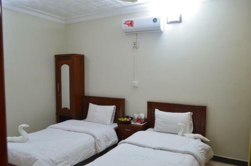 Grand Holiday Hotel