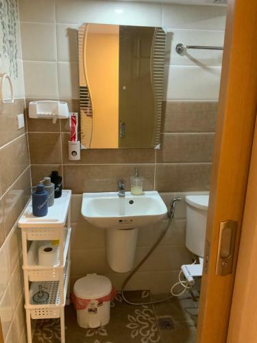 Apartamento Bright And Sunny Condo With Balcony Min 2 Nights
