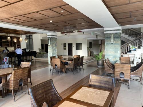 Apartamento Bristle Ridge Residences