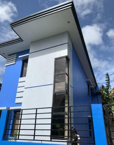 Blue House In Iloilo