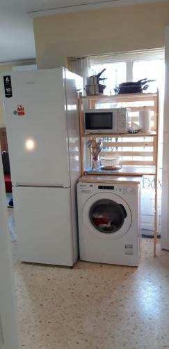 Apartamento Playa-piscina-wifi Gratis