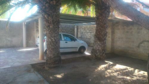 Villa X