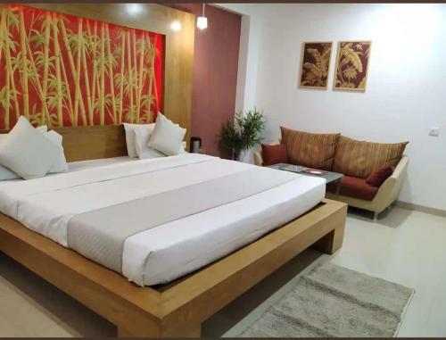 Hotel The Laksh Residencys