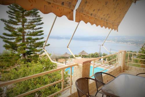 Stefanosplace Aparthotel Sea View