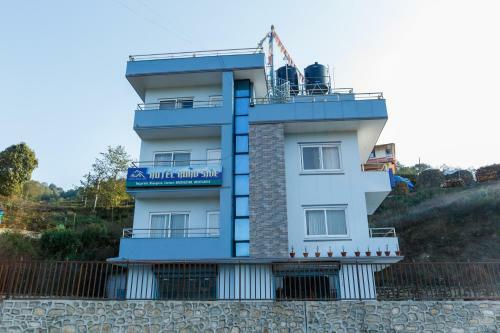 Hotel Road Side
