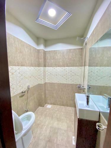 Grand Luxury Hotel