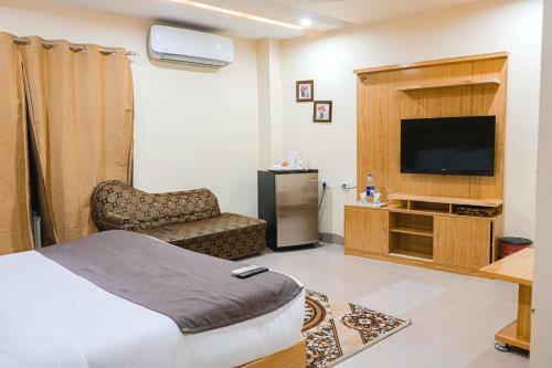 Hotel Crown Inn
