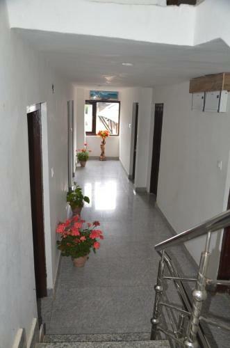 Hotel Chinar Palace