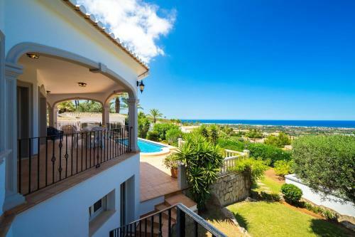 Marvelous Villa With Panoramic Sea View & Pool