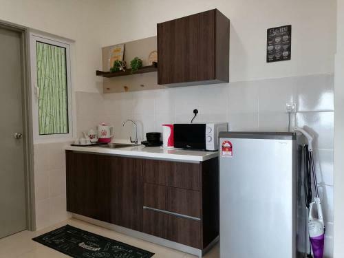 Apartamento Enjoy The Sunset @ Bright Mesahill Condo
