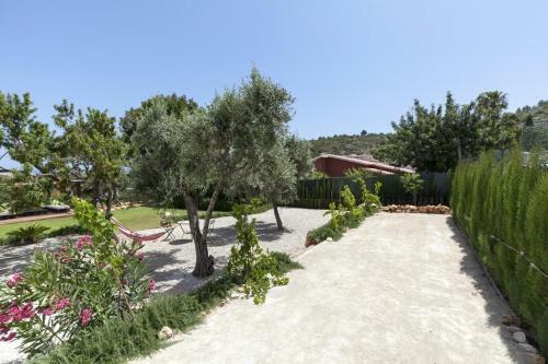 Villa Celi: Sea- & Mountain View, Peaceful & Comfortable.