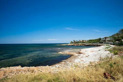 Charming 3-bed Villa In Denia First Beach Line