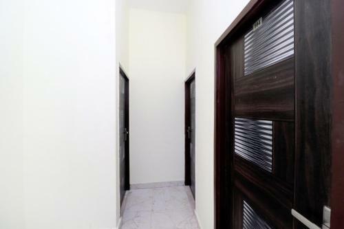 Hotel Oyo 38404 Arora Classic Guest House