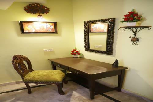 Hotel Ganesha Palace