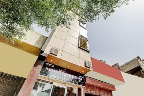 Oyo 80354 Hotel Dream House