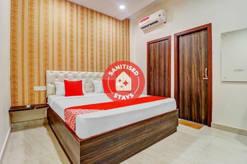 Oyo 81700 Hotel Bliss Inn
