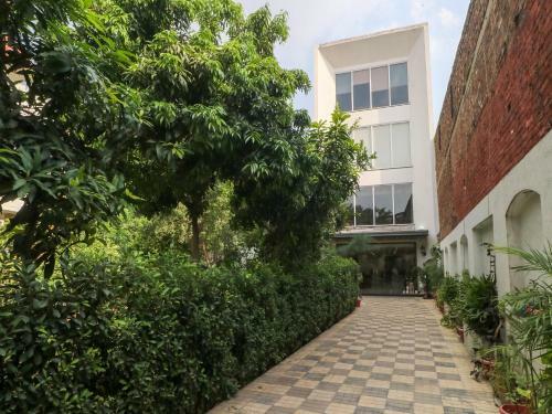 Hotel Capital O 82391 Dreams Catcher Villa