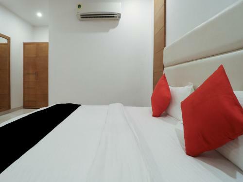 Hotel Capital O 82391 Dreams Catcher Villa