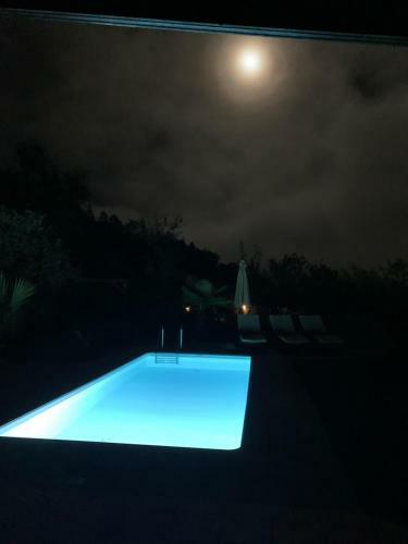 Apartamentos Villa El Topo