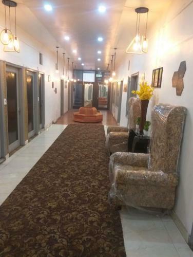 Hotel Golden Inn