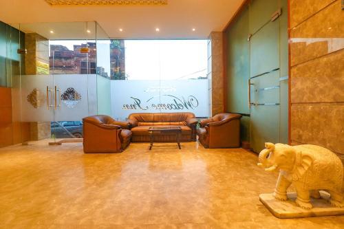 Fabhotel Prime Welcome Inn2
