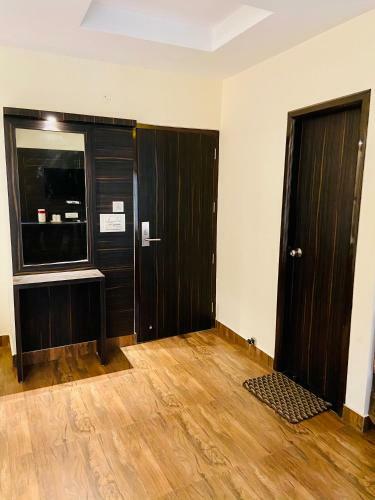 Hotel Kabir Residency