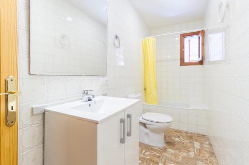 Villa With Pool Walking Distance To The Beach (malondra)