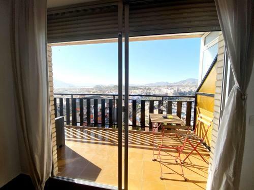 Sea And Mountain View Apartments