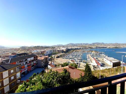 Sea And Mountain View Apartments