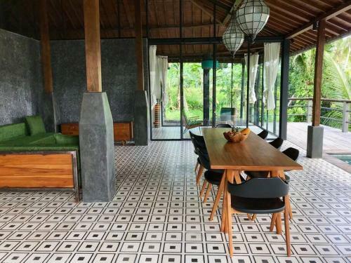The Villa Rossi Ubud