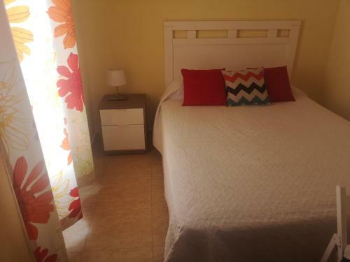 Apartamento Piso Grande Con Parking En El Edificio, Rio San Pedro, Cadiz