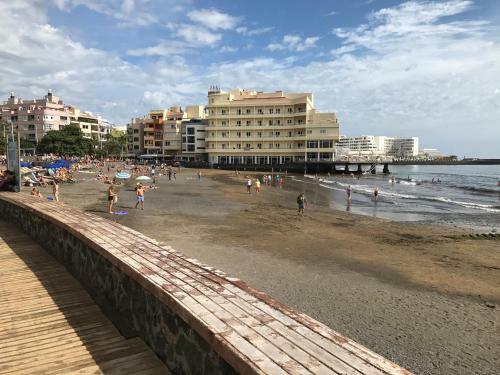 Apartamento La Perla Medano 2