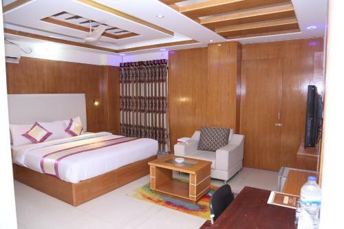 Hotel Platinum Ltd