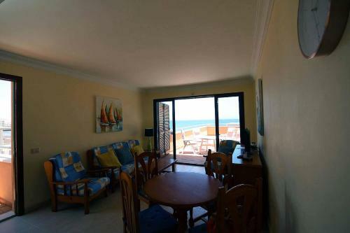 Apartamento Sota 3, Beach Front, Spectacular Ocean Views, Parking, Wifi