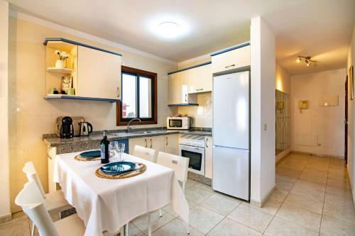 Apartamento M�dano Atalaya Pool