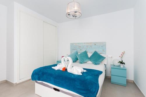 Home2book Bright Apartment El M�dano Beach