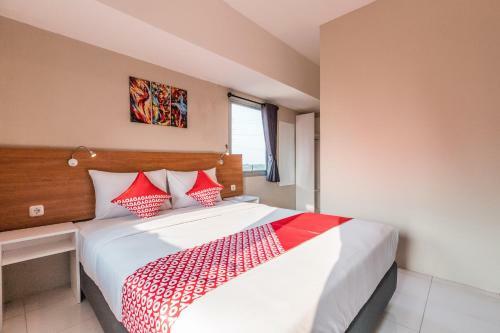 Hotel Vaccinated Staff - Oyo Flagship 750 Mont Blanc