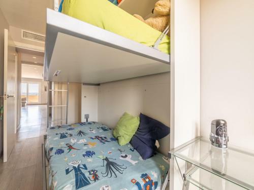Apartment Coral Sea Views