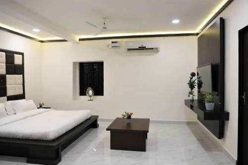 Villa Atlantis - Luxury Independent Private Villa In Anjuna