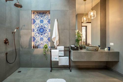 Edgewater Zamora - 3bhk Villa With Private Pool