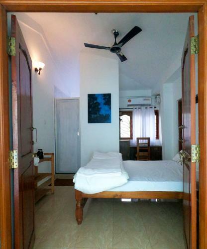 Hotel Anjoned Hostel & Cafe