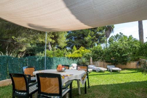 Villa Tamarells With Garden Next To Alcudia Beach