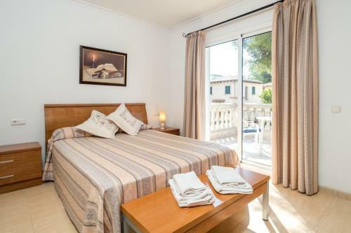 Villa Tamarells With Garden Next To Alcudia Beach