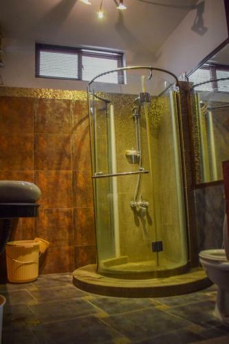 Hotel Goldcrest Resort, Rawalpindi