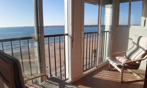Apartamento Primera Linea de Playa En Valdelagrana