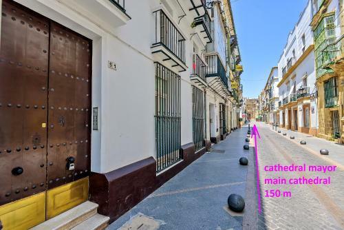 Palacios Deluxe Apartment With Elevator